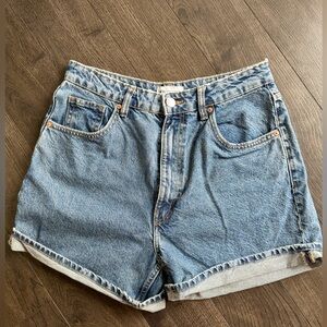 Size 10 Zara Mom Fit Shorts